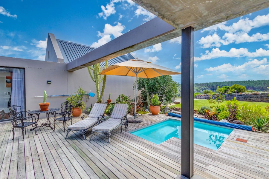 5 Bedroom Property for Sale in Simola Western Cape